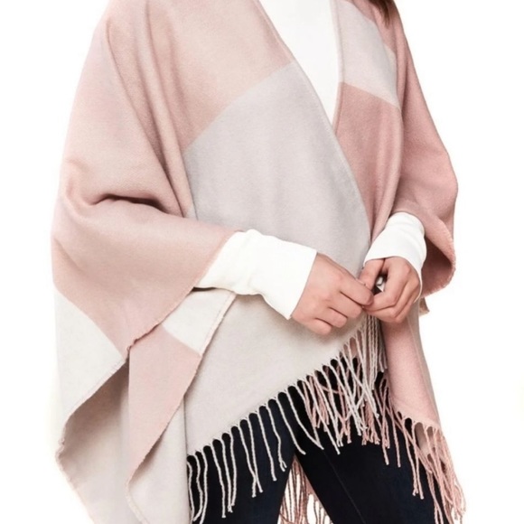 SOIA & KYO Color Block Fringed Wrap Scarfigan Poncho in Pale Pink, Tan & Cream - Picture 14 of 14